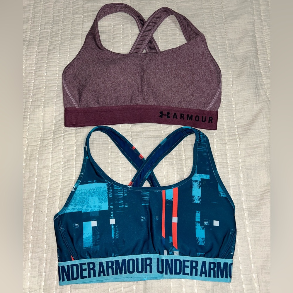 Under Armour Sports Bras 2 SIZE MEDIUM
